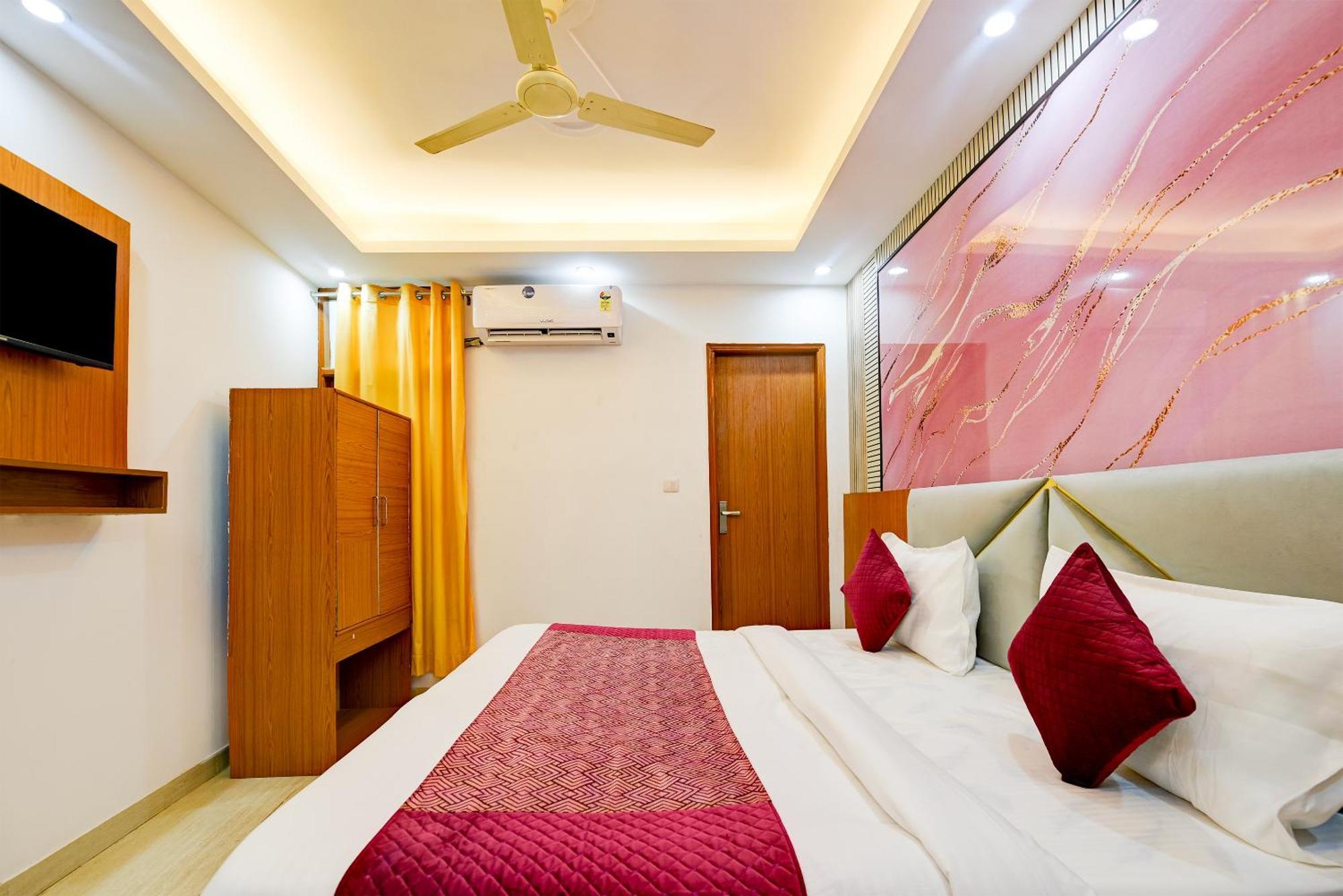 Airport Hotel Kiara - New Delhi Airport 外观 照片