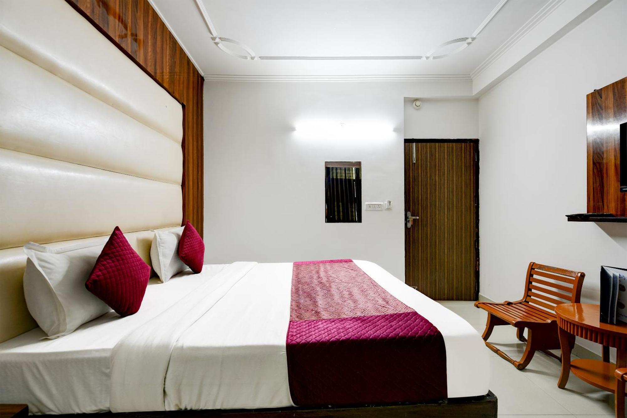 Airport Hotel Kiara - New Delhi Airport 外观 照片