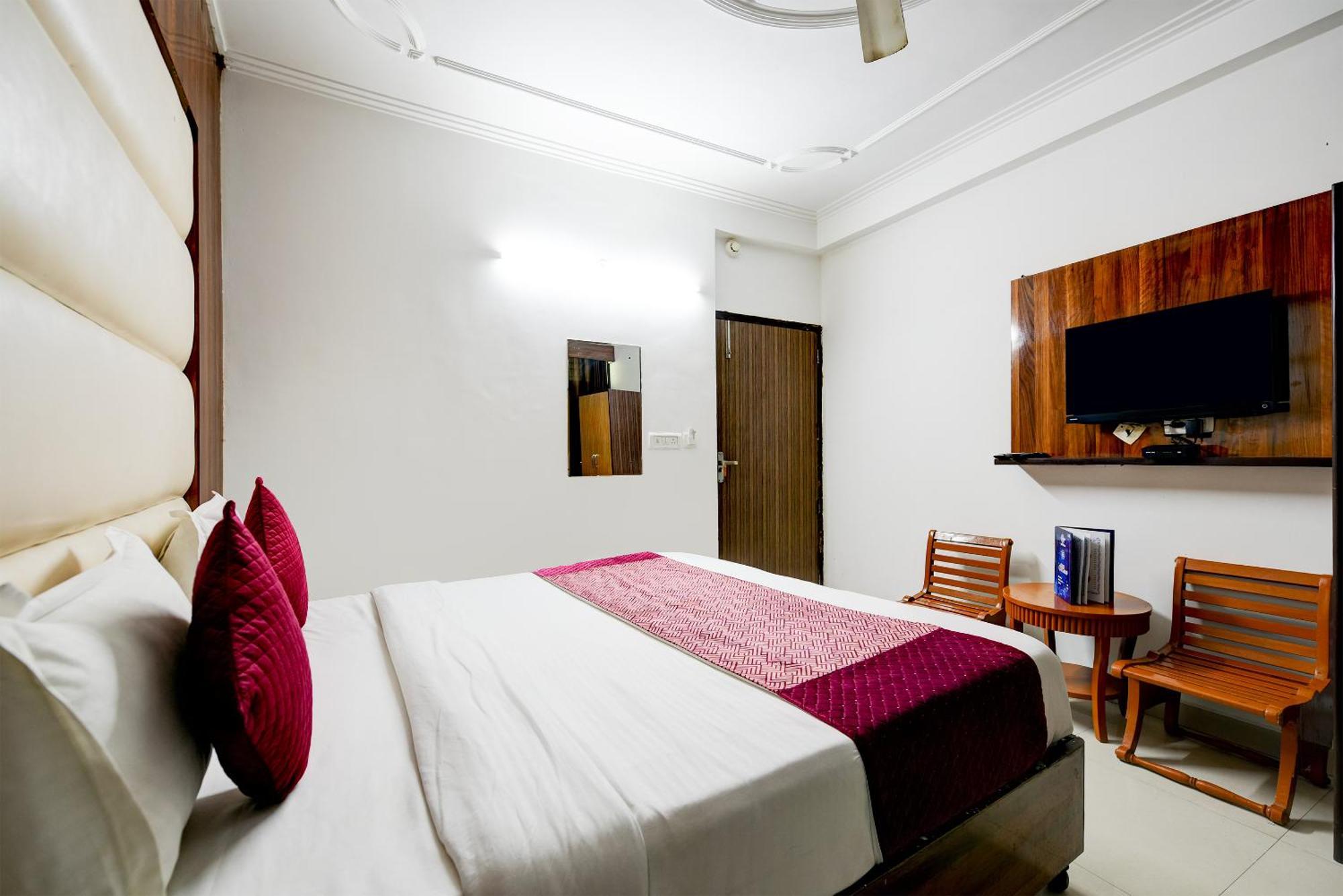 Airport Hotel Kiara - New Delhi Airport 外观 照片