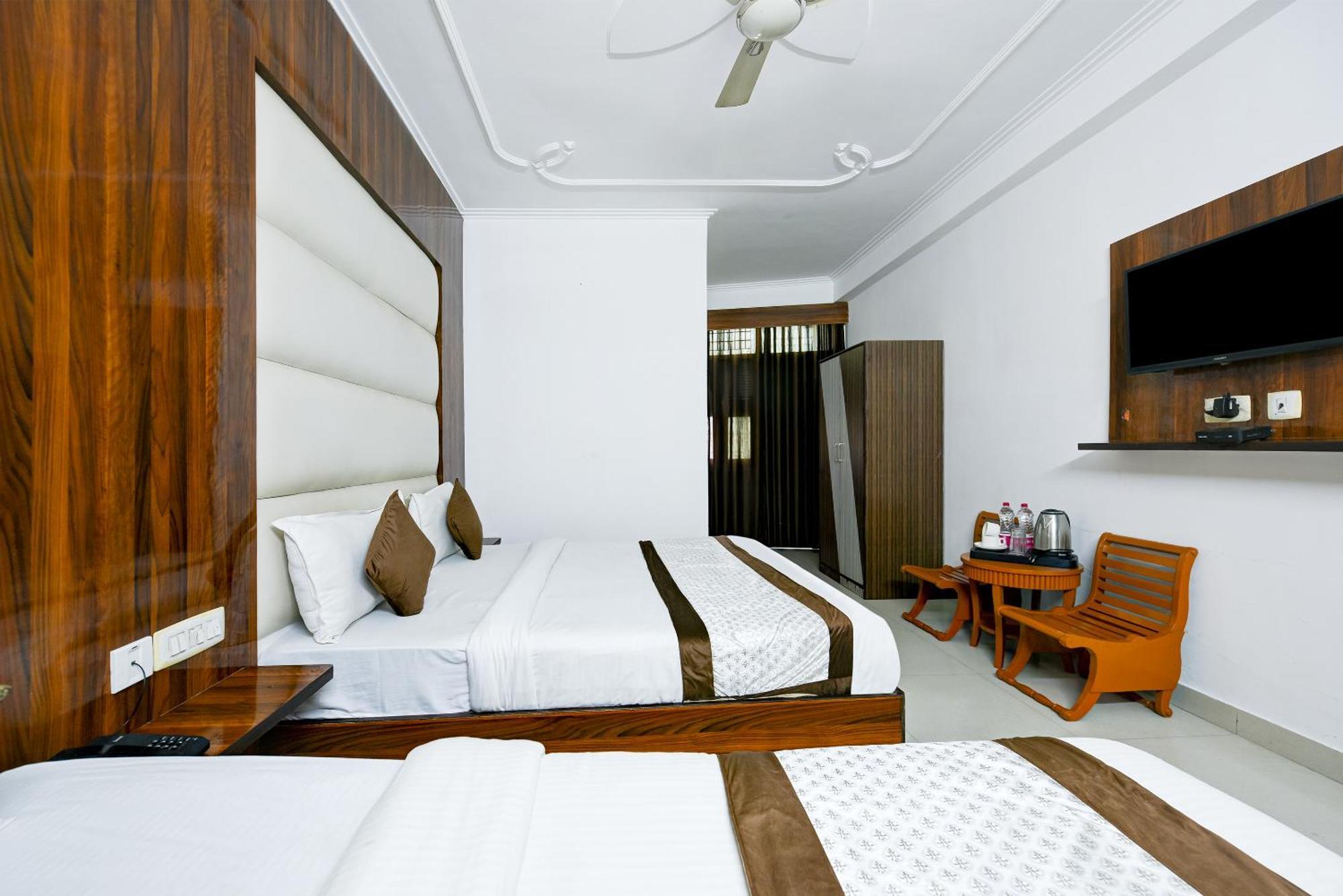 Airport Hotel Kiara - New Delhi Airport 外观 照片