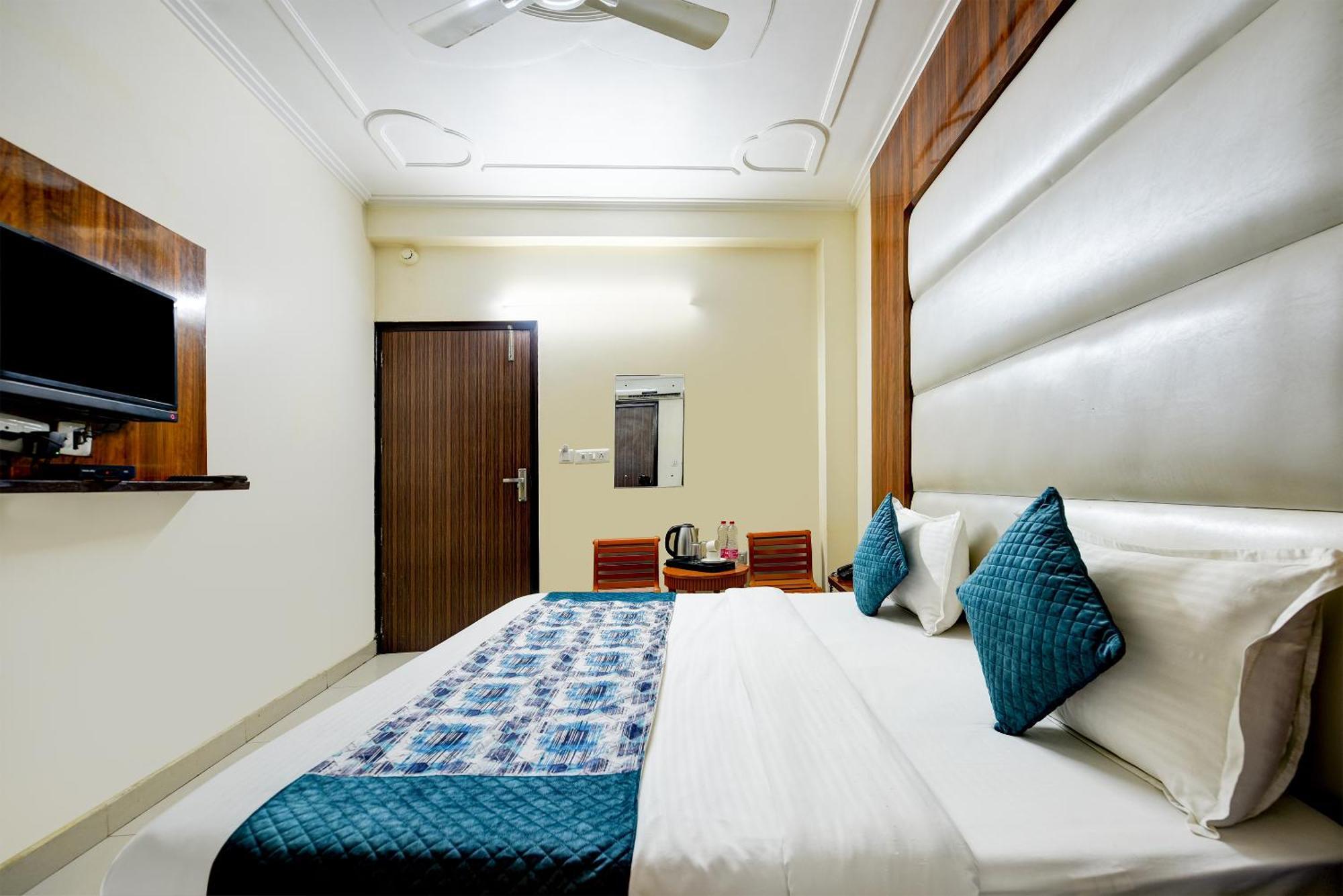 Airport Hotel Kiara - New Delhi Airport 外观 照片